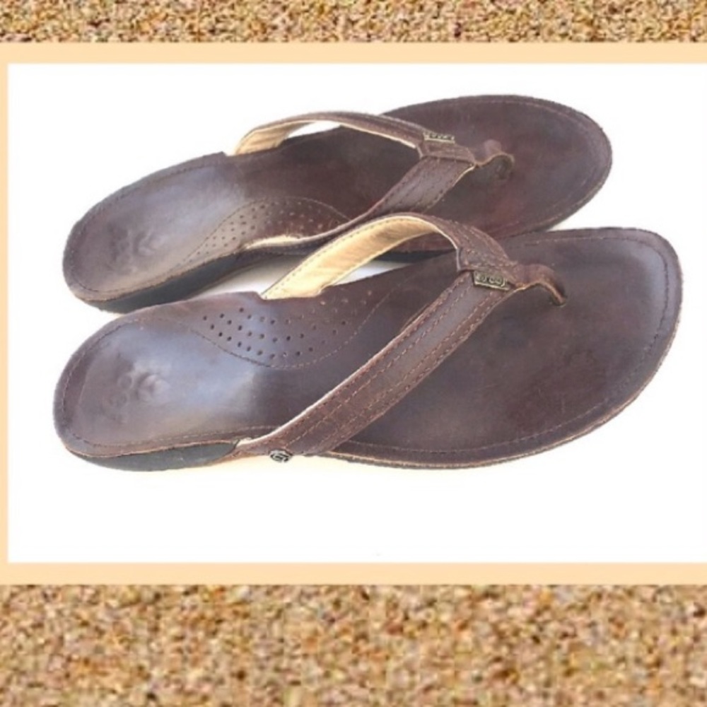 GUC Leather Reef flip flops